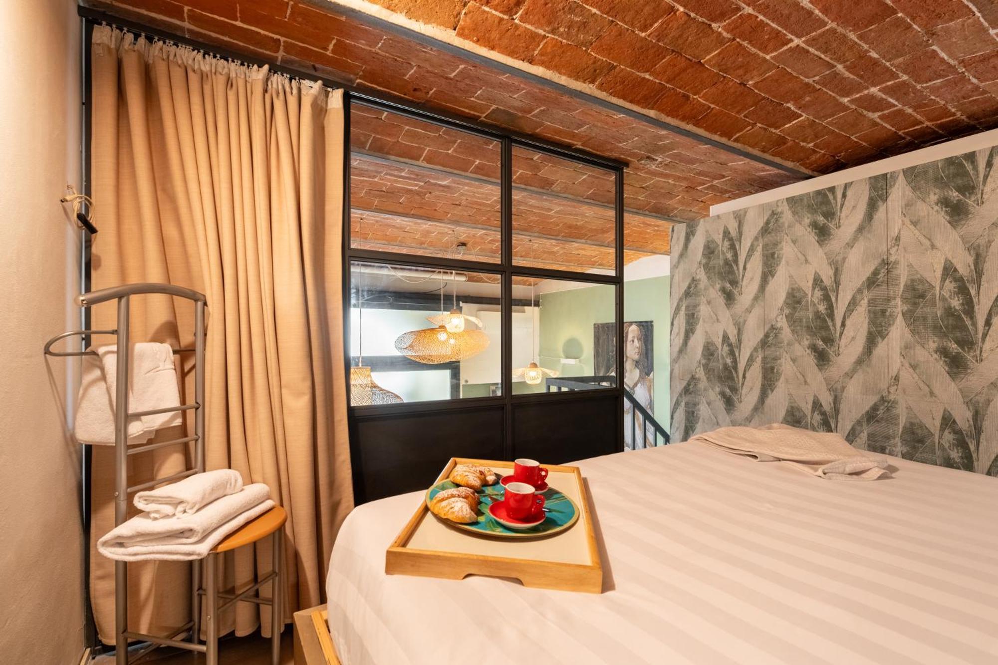 Via Cimabue 8B - Florence Charming Apartments - Metropolitan Loft In Florence - 20 Minute Walk To City Center - Excellent Base For Exploring - Less Than 5 Minute Walk To The Supermarket - Amazing Bakery On The Corner Exterior foto