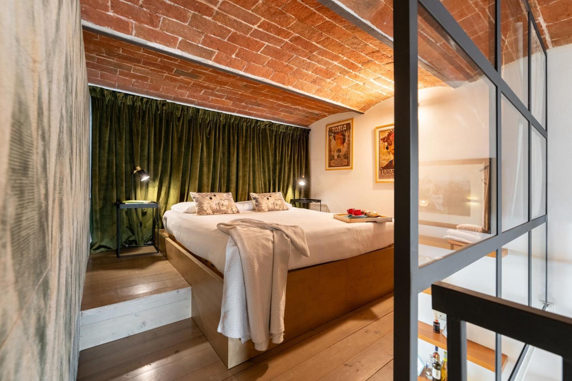 Via Cimabue 8B - Florence Charming Apartments - Metropolitan Loft In Florence - 20 Minute Walk To City Center - Excellent Base For Exploring - Less Than 5 Minute Walk To The Supermarket - Amazing Bakery On The Corner Exterior foto